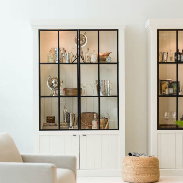 Vitrina lemn masiv MC 19 W cu usi metal negru vedere principala