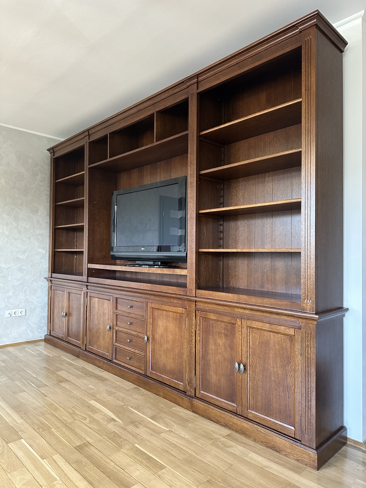 Biblioteca lemn masiv stejar MC 225 detaliu 2