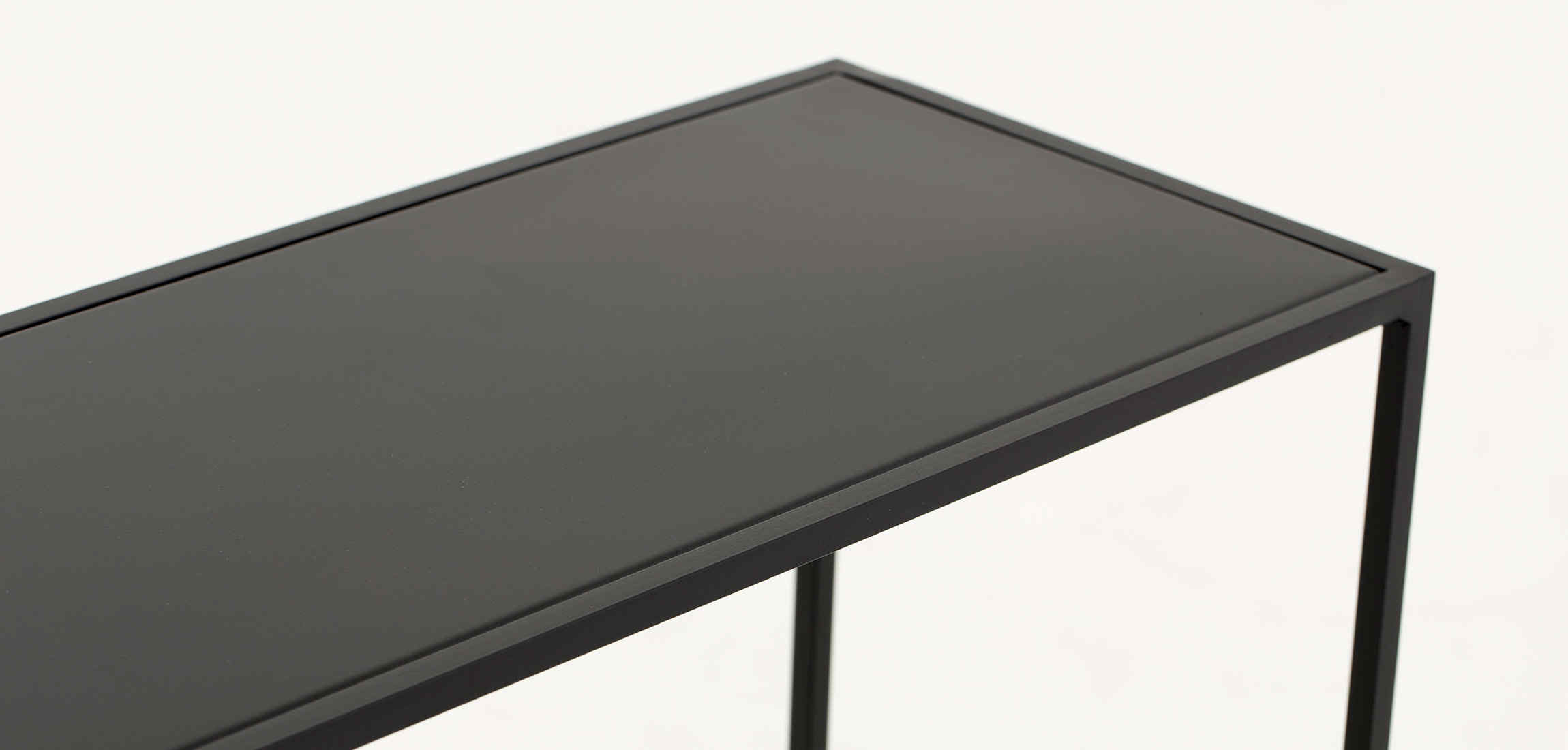 Consola metal negru ML 21 detaliu 4
